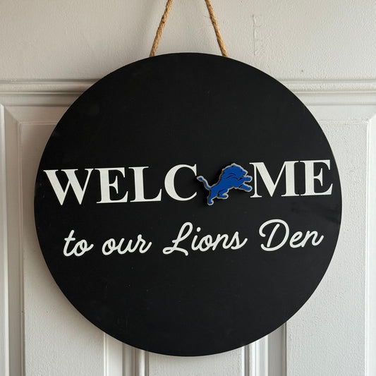 Lions Den - Door Round