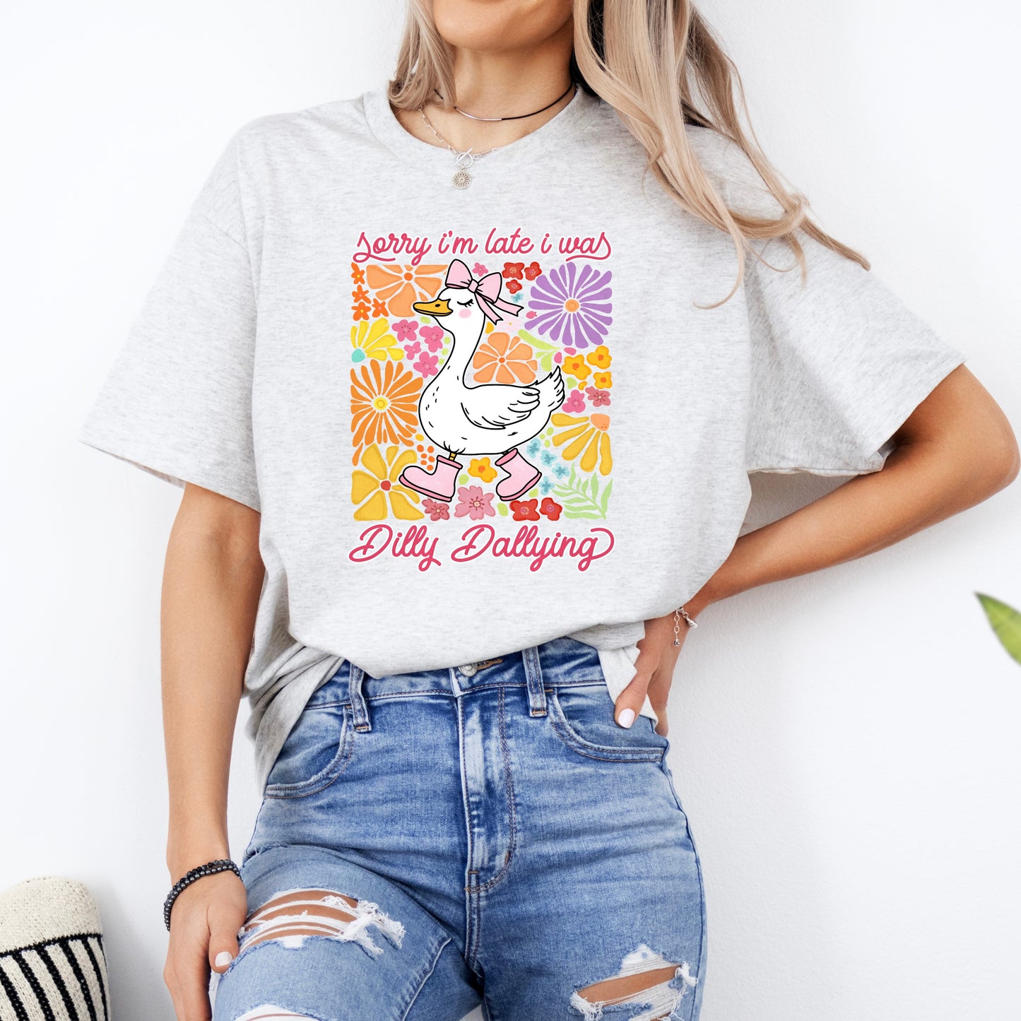 (Pre-order) Dilly Dallying Goose Tee