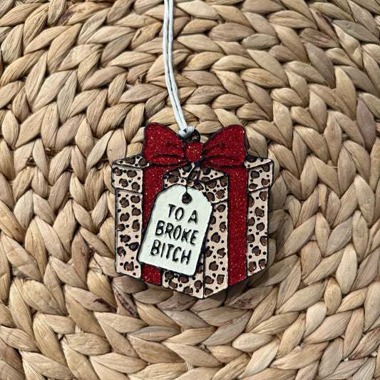 Freshie - To a broke bitch present